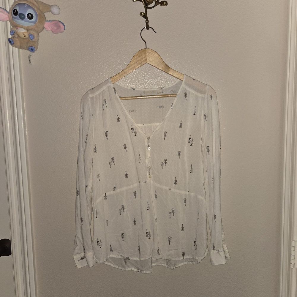 White Patterned Women's Top